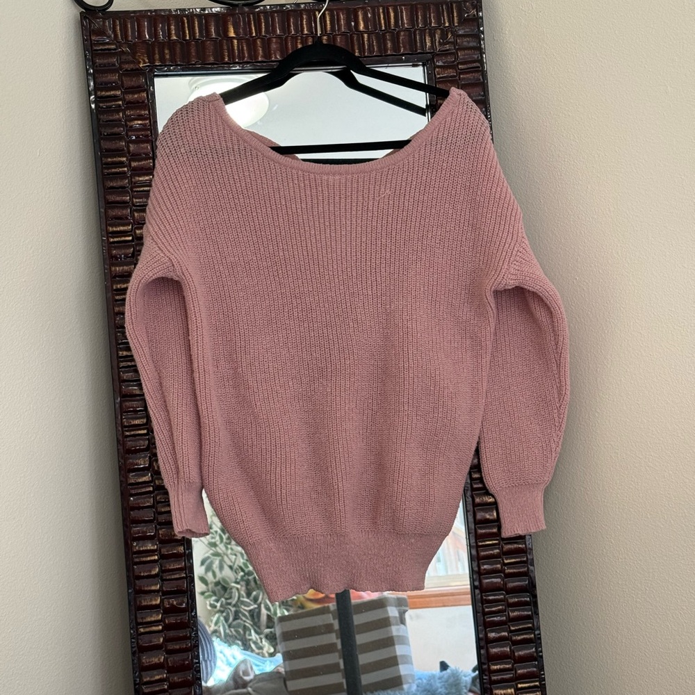 💙Pink Women's Sweater Small